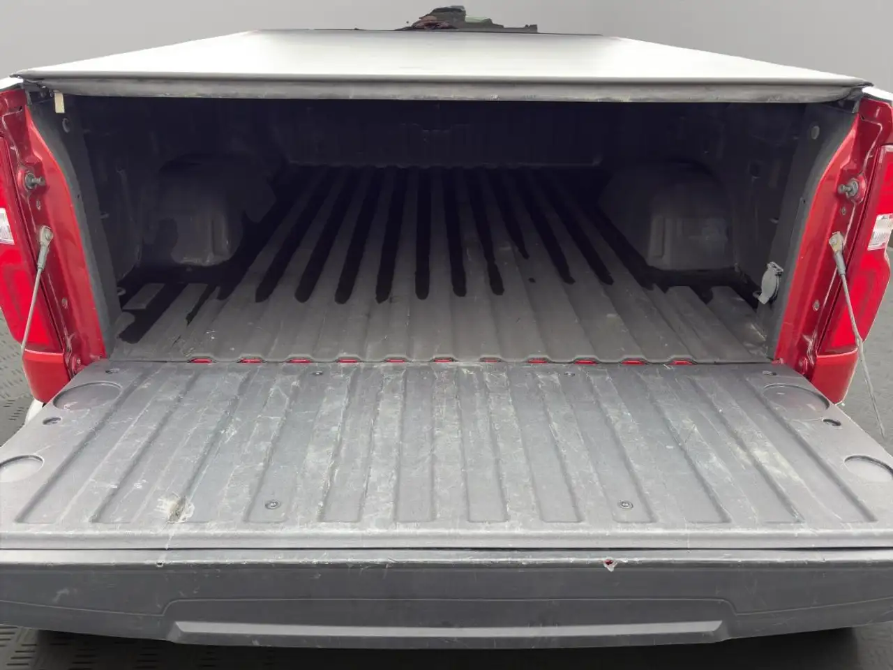 Chevrolet Silverado 1500 photo Chevrolet Silverado 1500