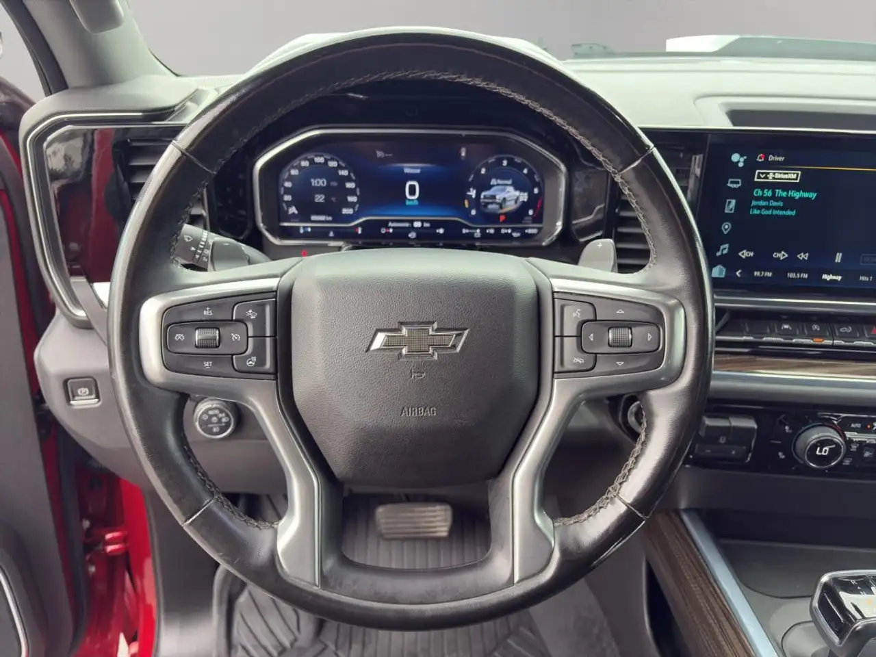 Chevrolet Silverado 1500 photo Chevrolet Silverado 1500
