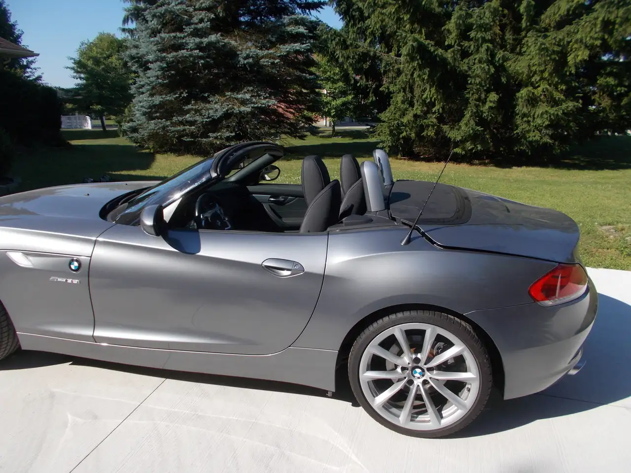 BMW Z4 снимка BMW Z4