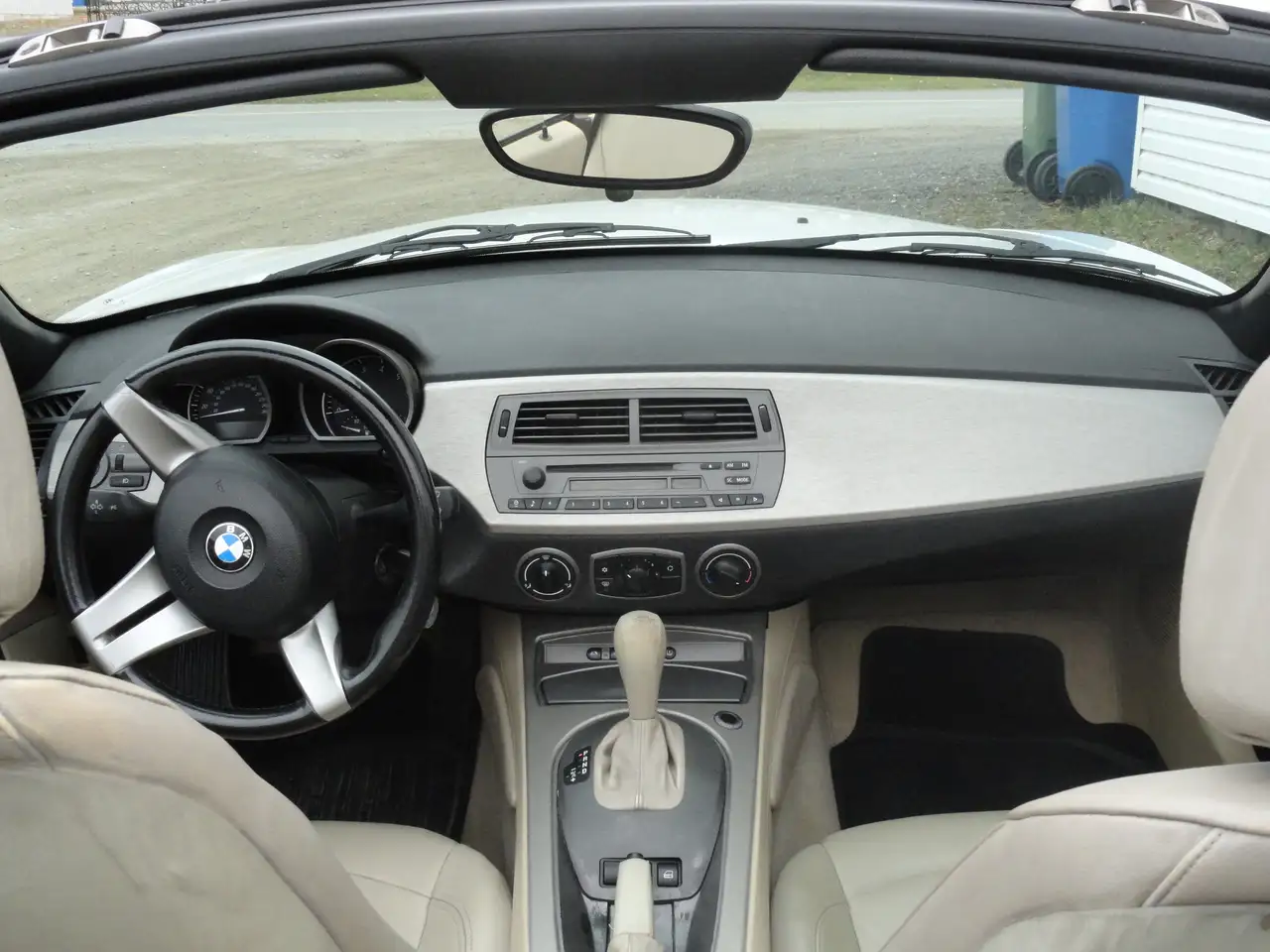 BMW Z4 photo BMW Z4