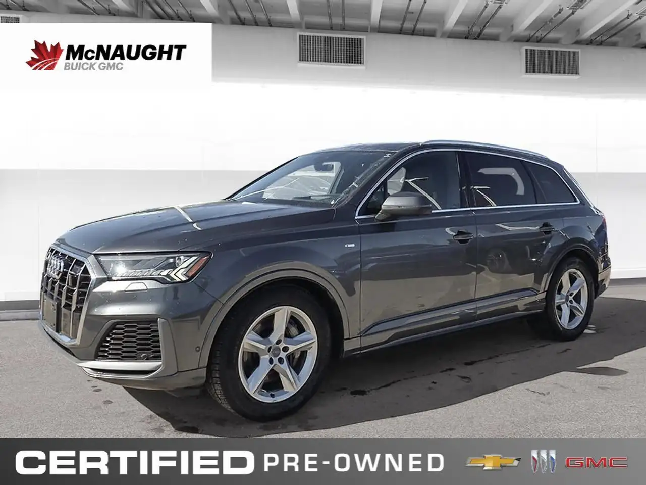 2021 Audi Q7 fotografie 2021 Audi Q7