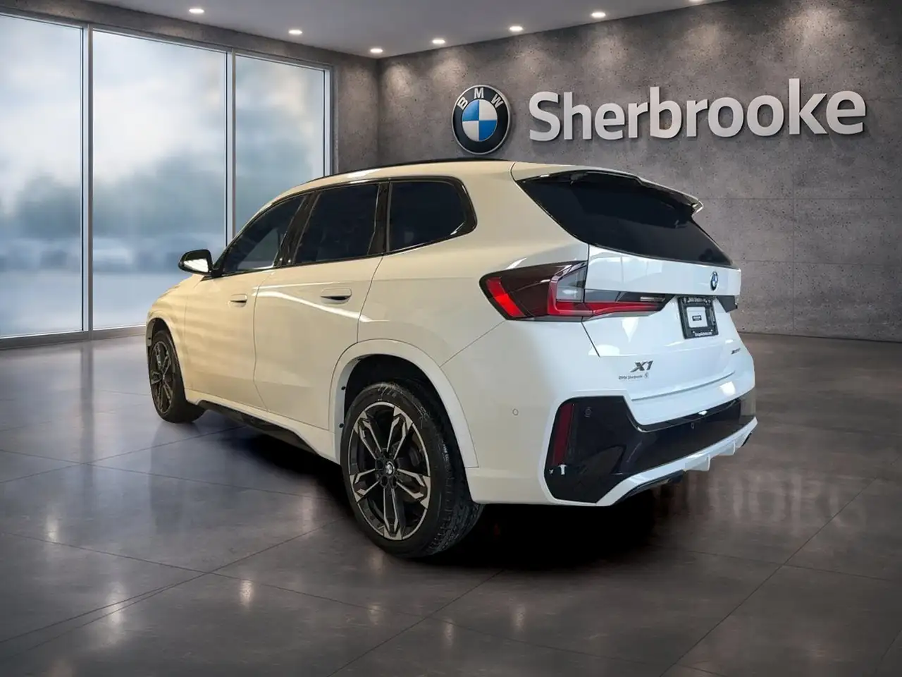 BMW X1 снимка BMW X1
