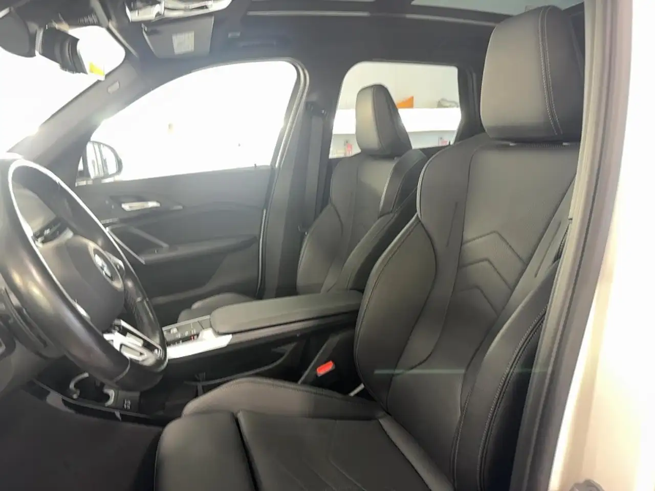 BMW X1 снимка BMW X1