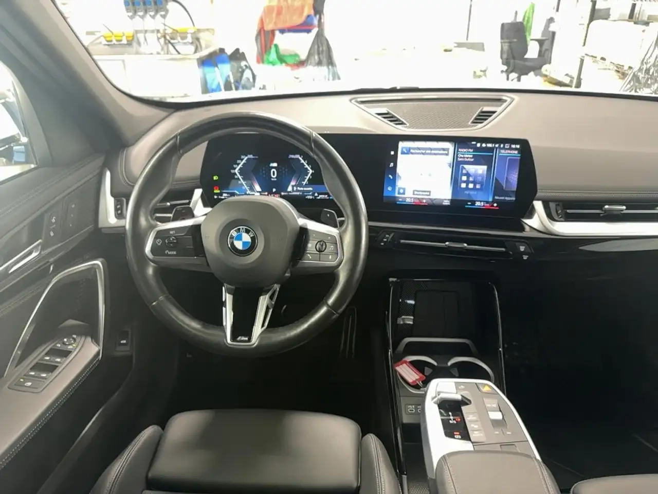 BMW X1 снимка BMW X1