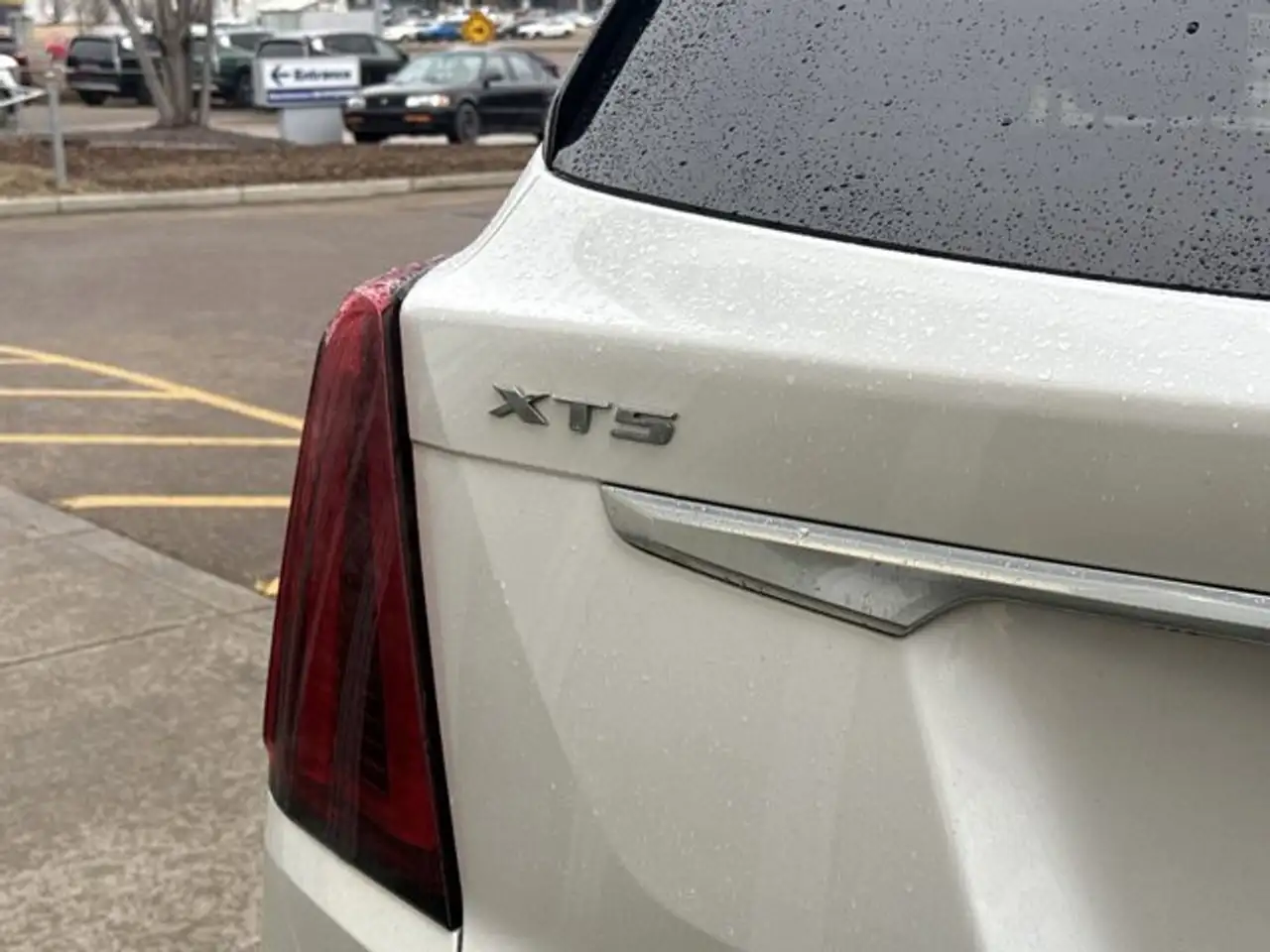 Cadillac XT5 снимка Cadillac XT5