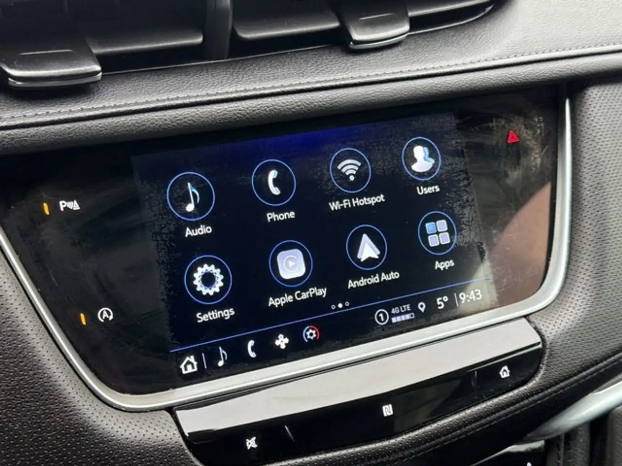 Cadillac XT5 снимка Cadillac XT5