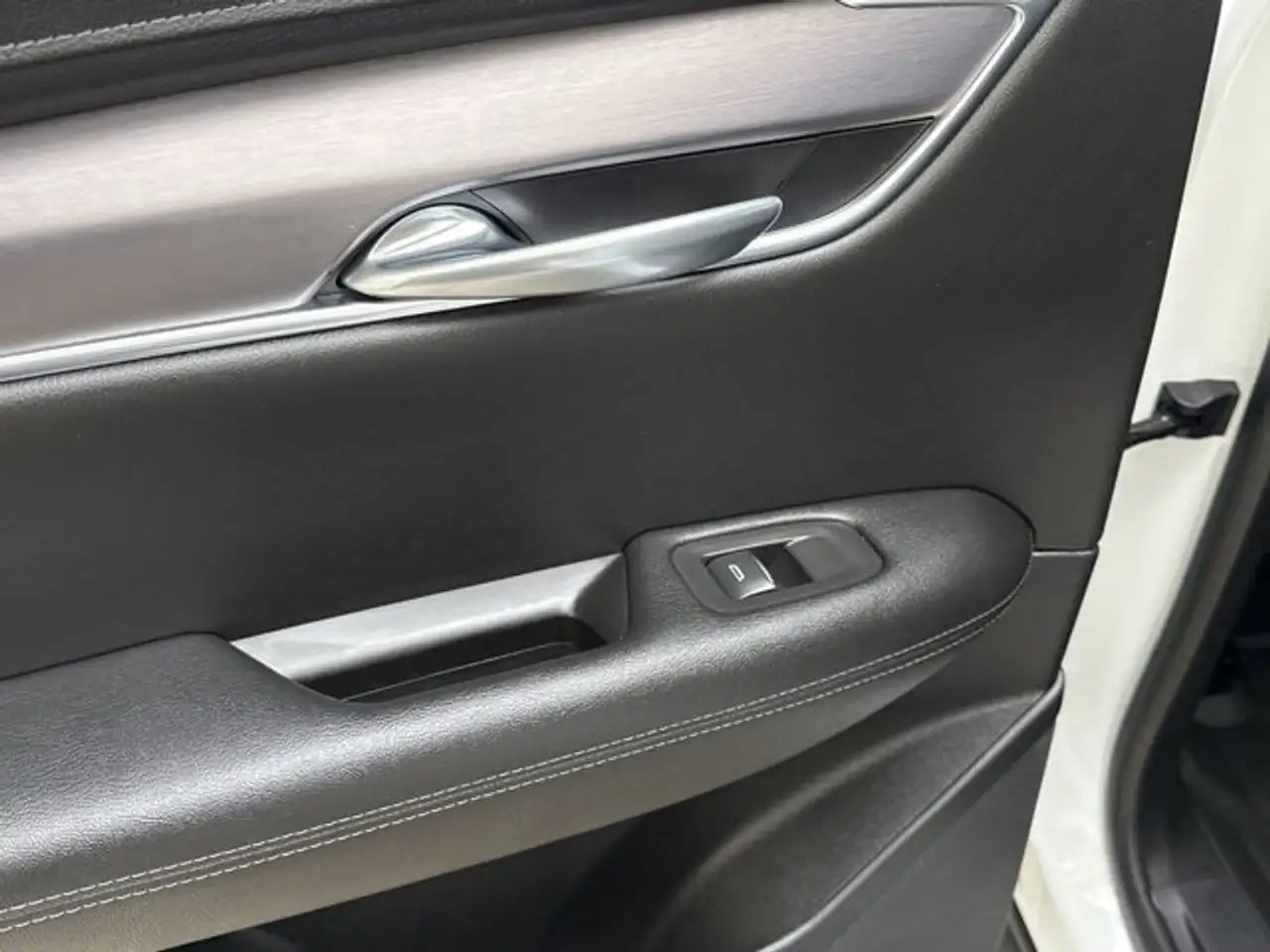 Cadillac XT5 снимка Cadillac XT5