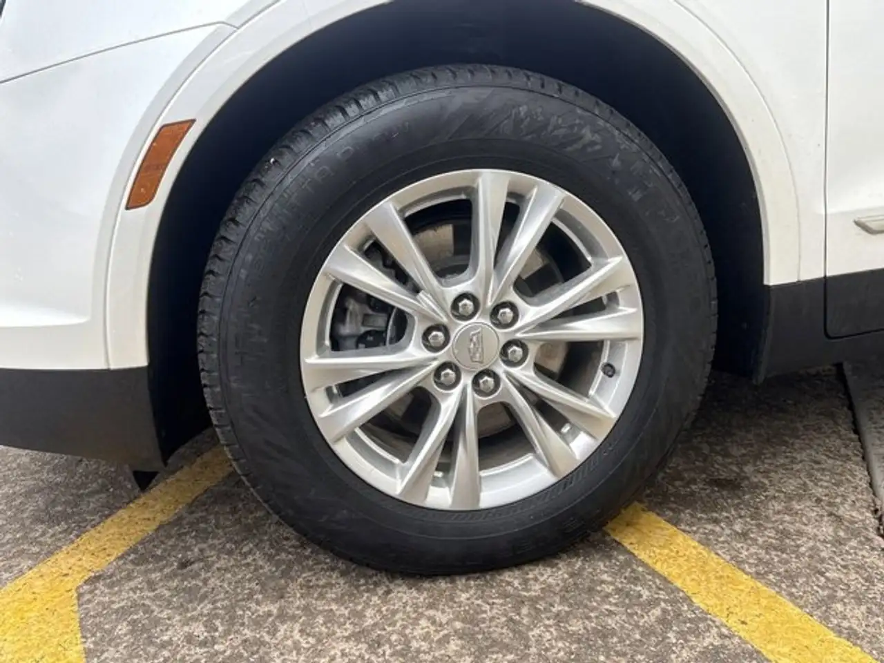 Cadillac XT5 снимка Cadillac XT5