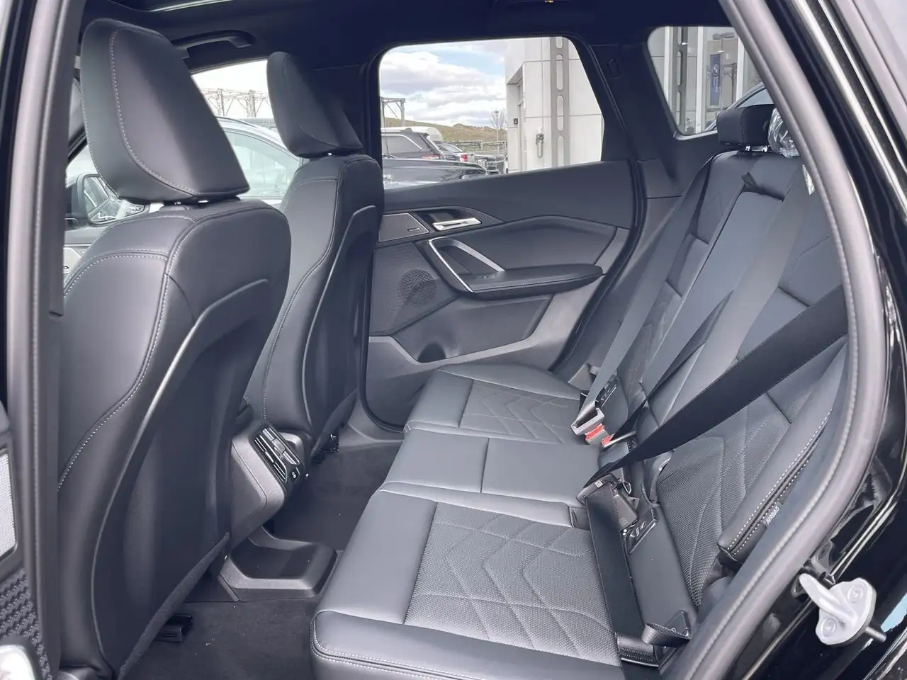 BMW X1 photo BMW X1