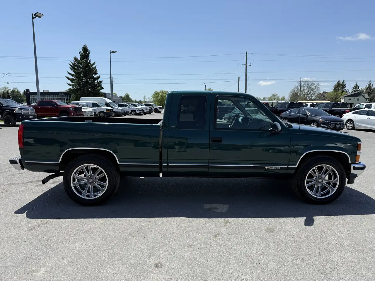 Chevrolet Silverado 1500 снимка Chevrolet Silverado 1500