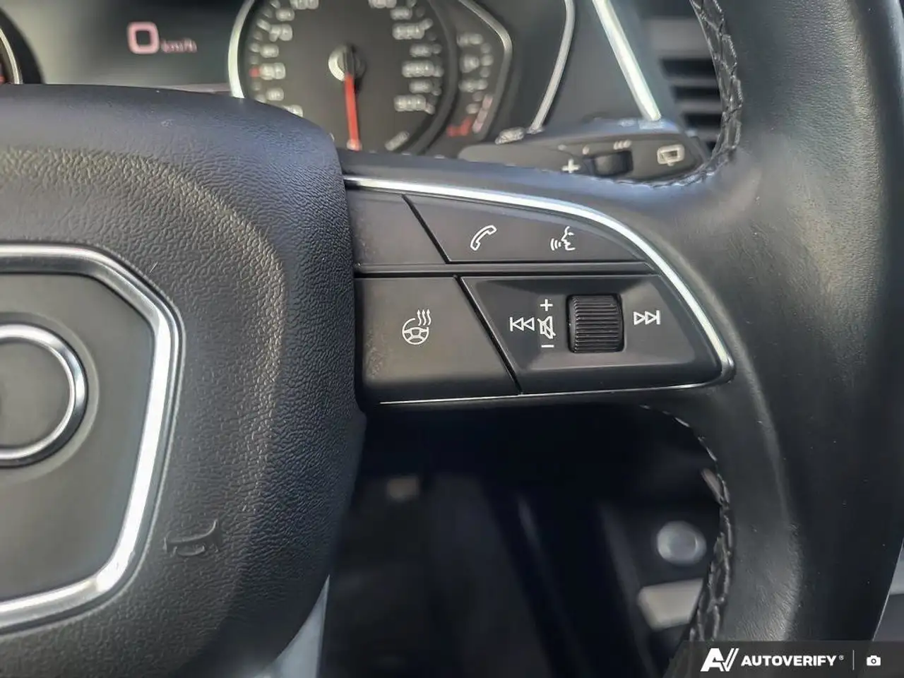 Audi Q5 снимка Audi Q5