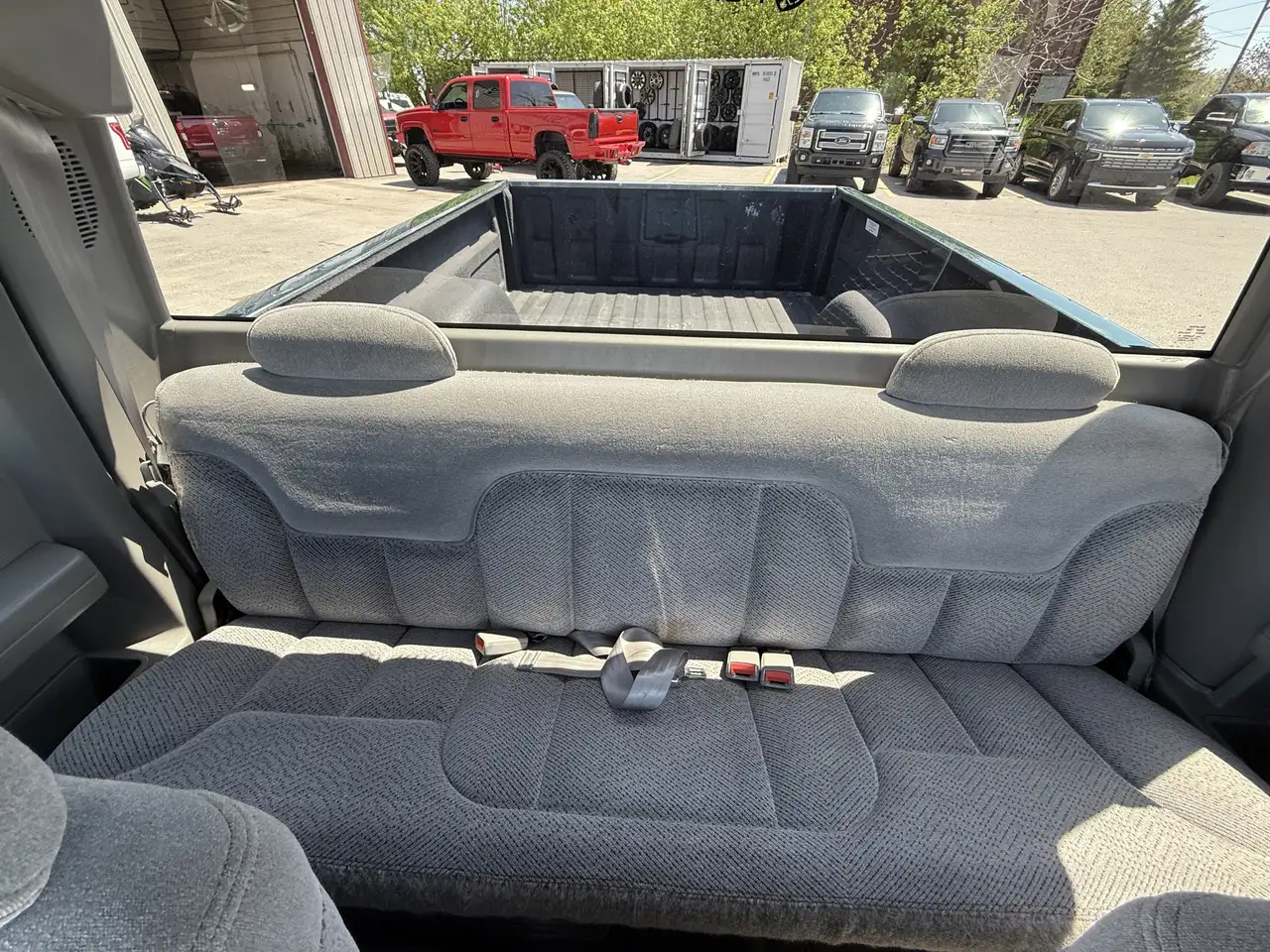 Chevrolet Silverado 1500 снимка Chevrolet Silverado 1500