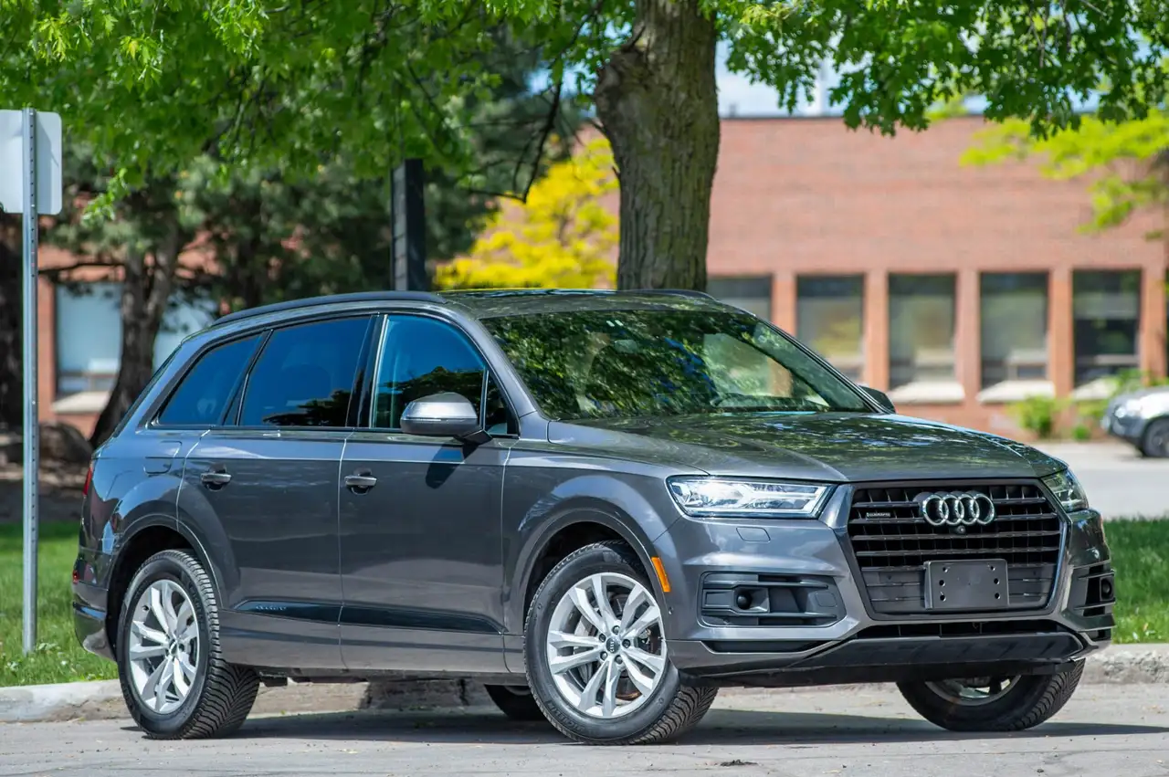 Audi Q7 photo Audi Q7