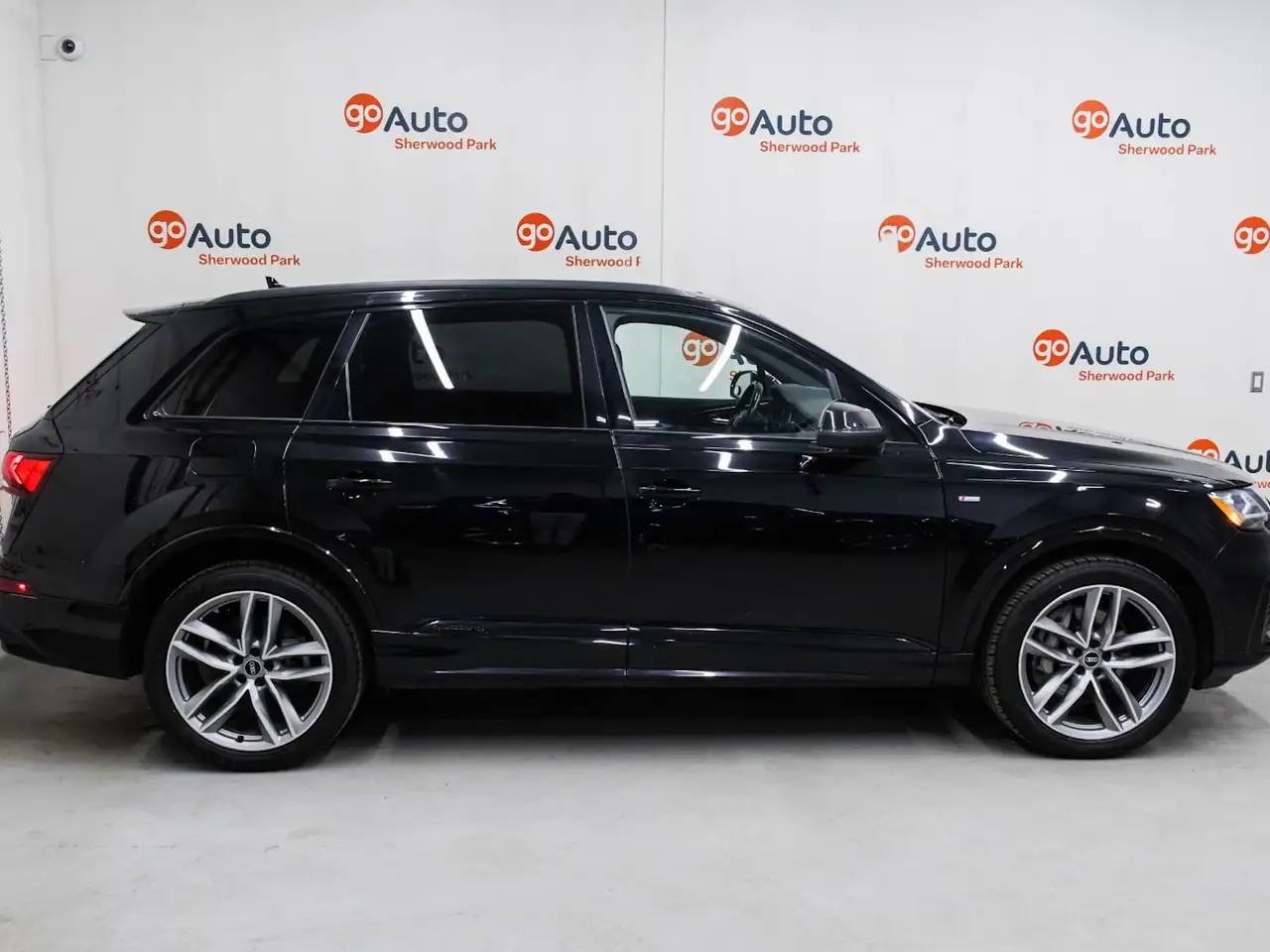 Audi Q7 photo Audi Q7