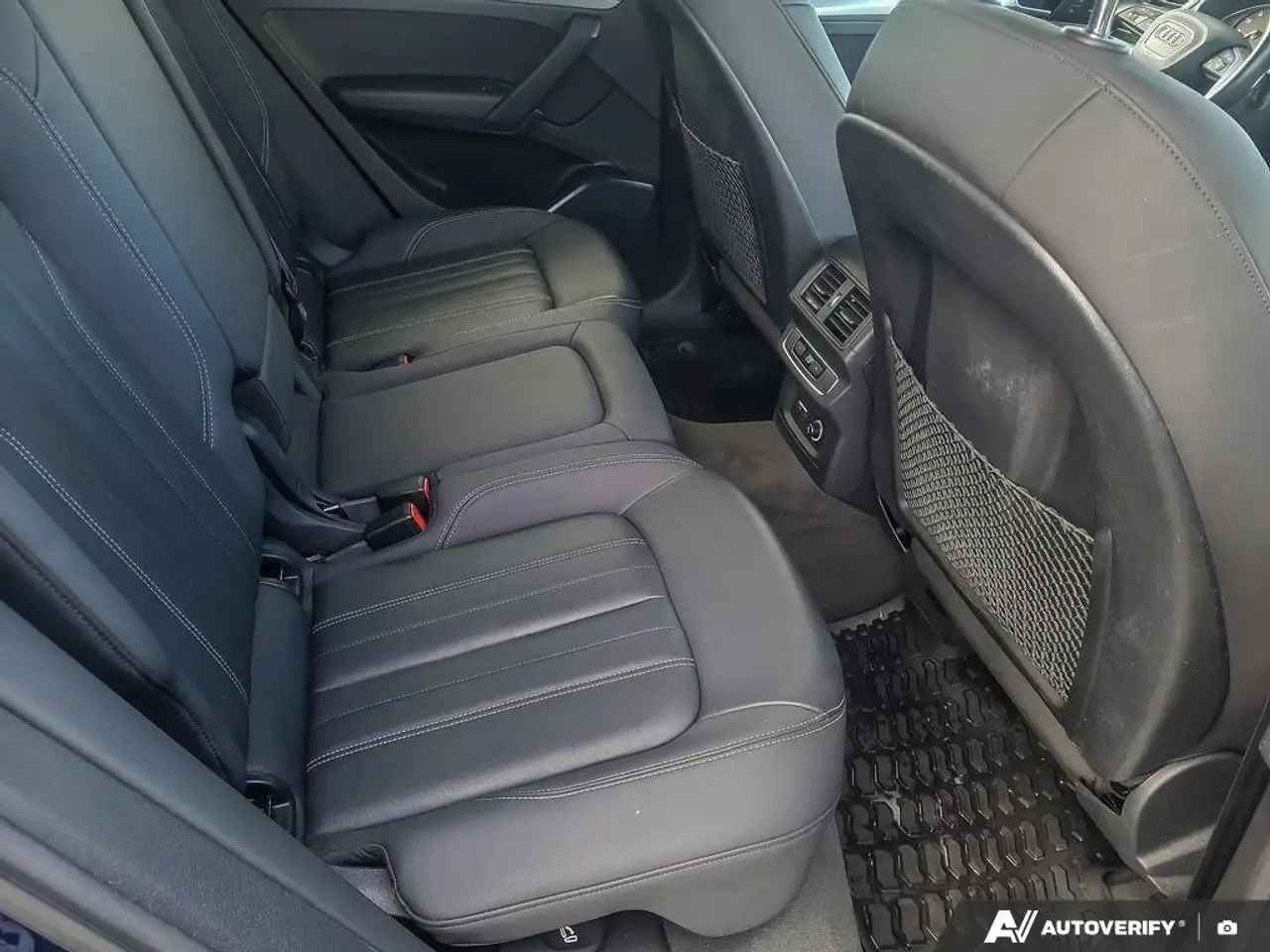 Audi Q5 снимка Audi Q5