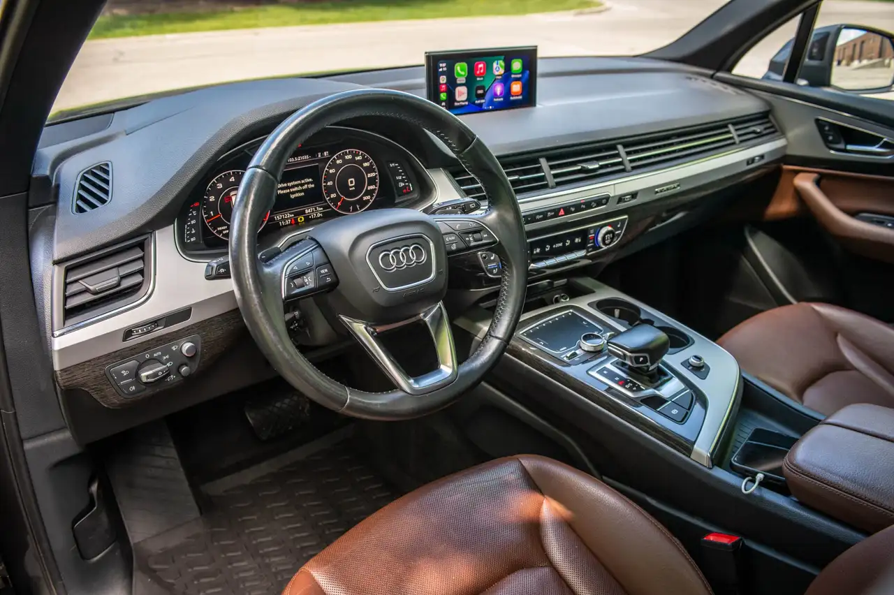 Audi Q7 photo Audi Q7