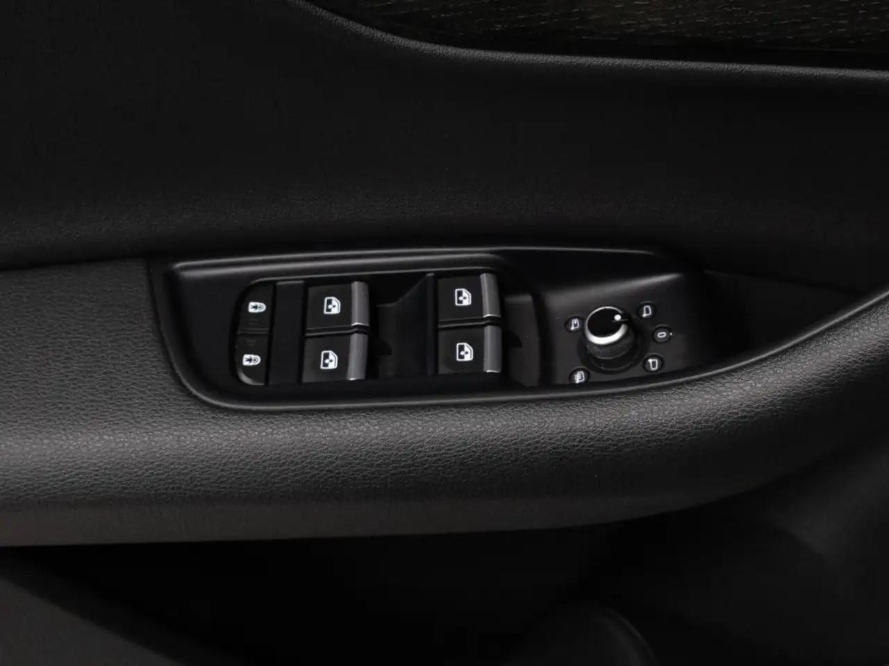 Audi Q7 photo Audi Q7