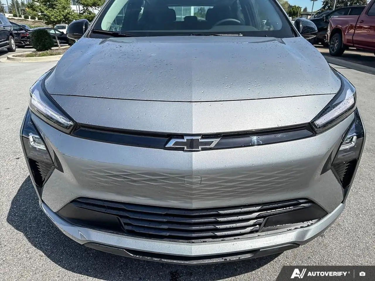 Chevrolet Bolt photo Chevrolet Bolt