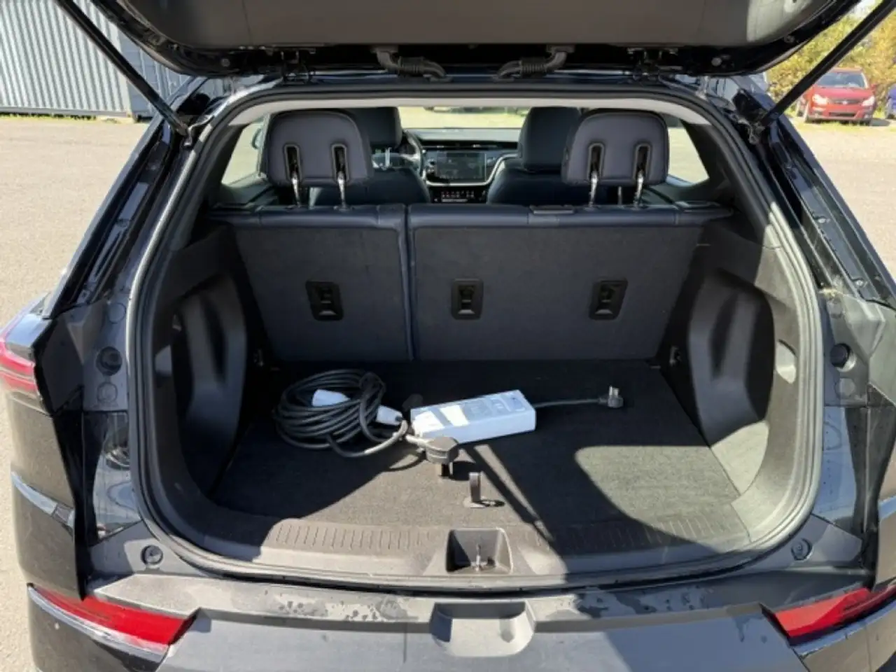Chevrolet Bolt снимка Chevrolet Bolt