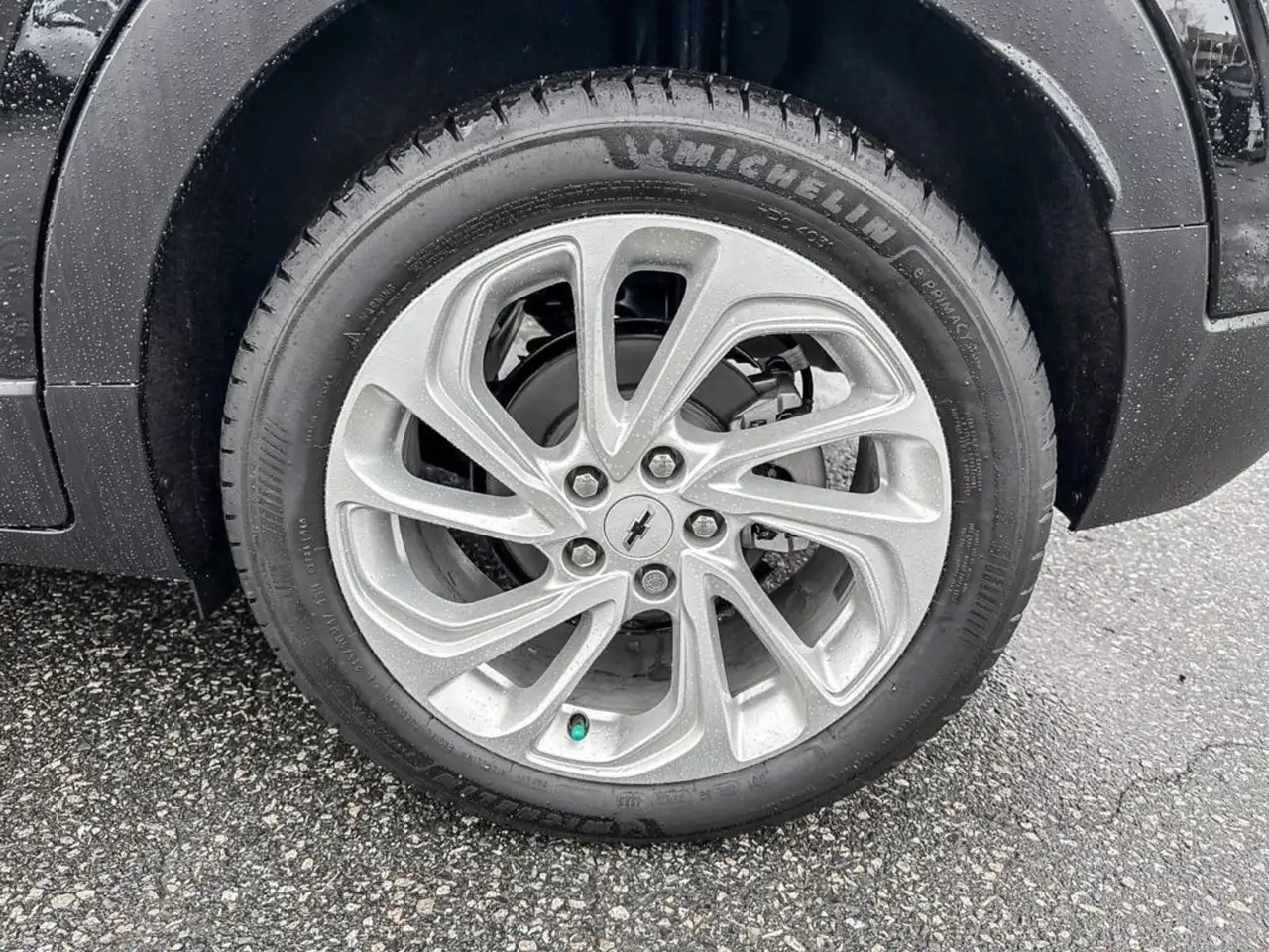 Chevrolet Bolt снимка Chevrolet Bolt