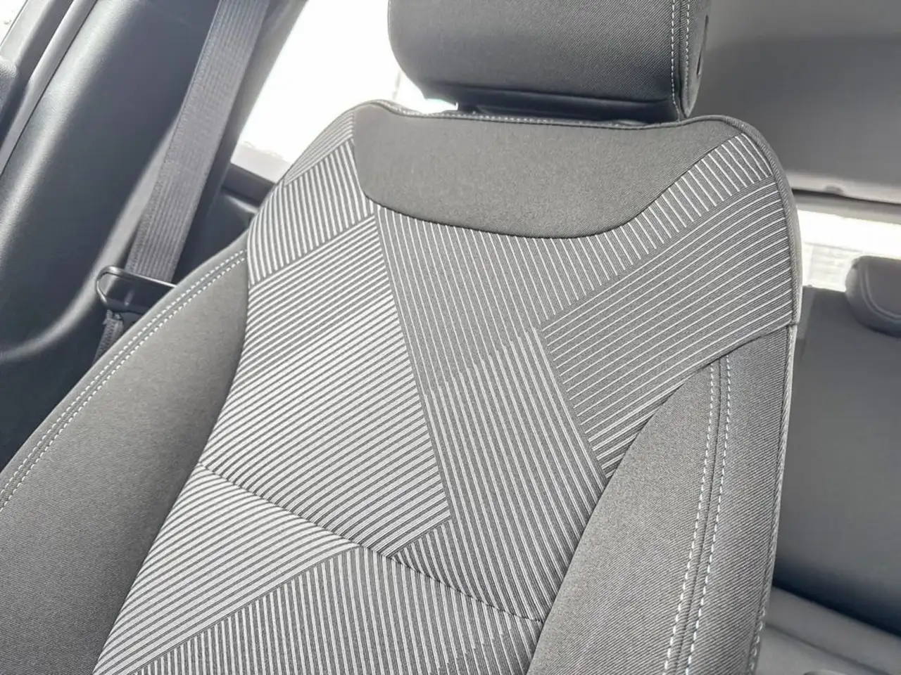 Chevrolet Bolt снимка Chevrolet Bolt