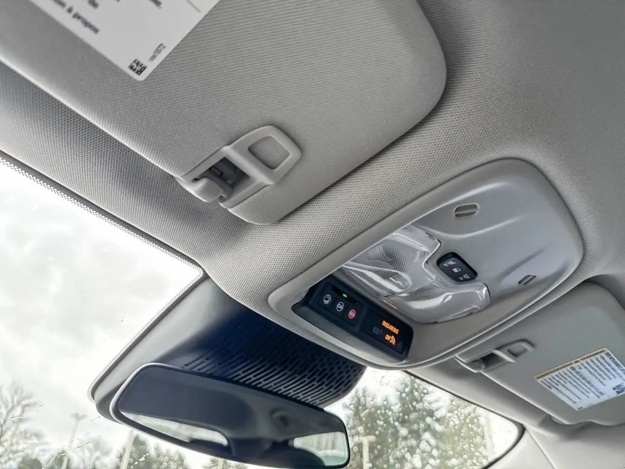 Chevrolet Bolt снимка Chevrolet Bolt