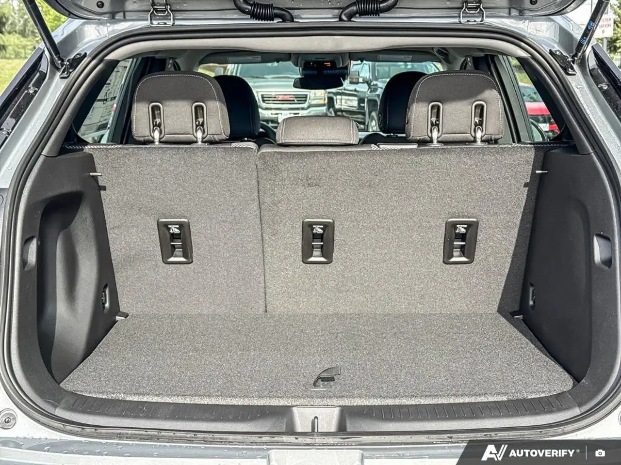 Chevrolet Bolt fotografie Chevrolet Bolt