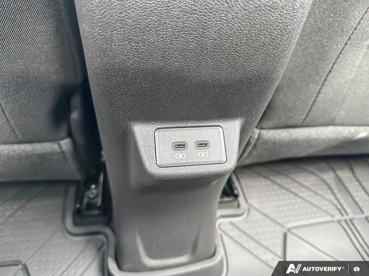 Chevrolet Bolt fotografie Chevrolet Bolt