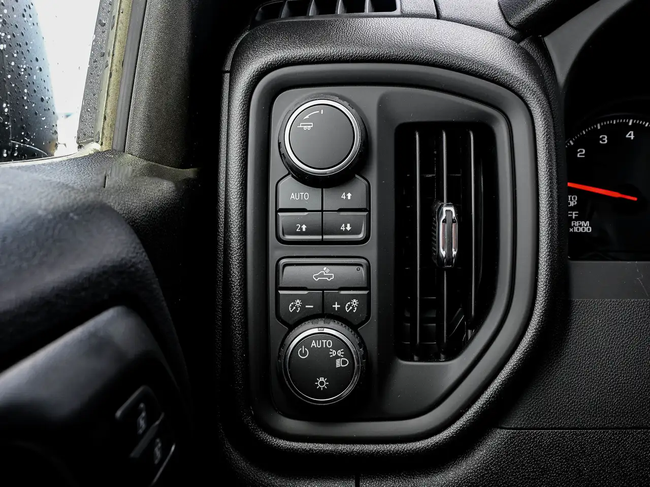 Chevrolet Silverado 1500 fotografie Chevrolet Silverado 1500