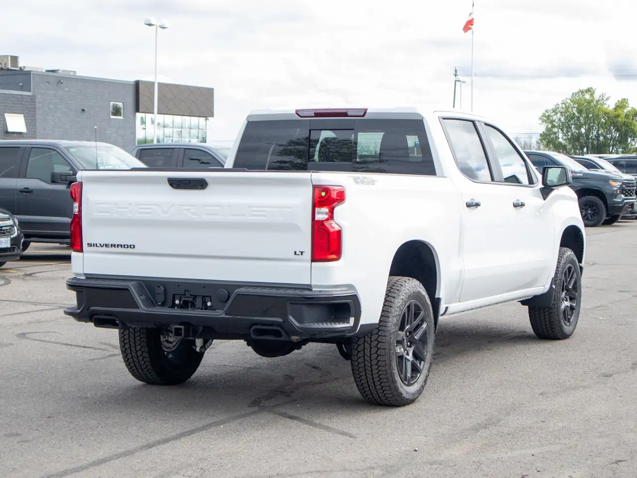 Chevrolet Silverado 1500 снимка Chevrolet Silverado 1500