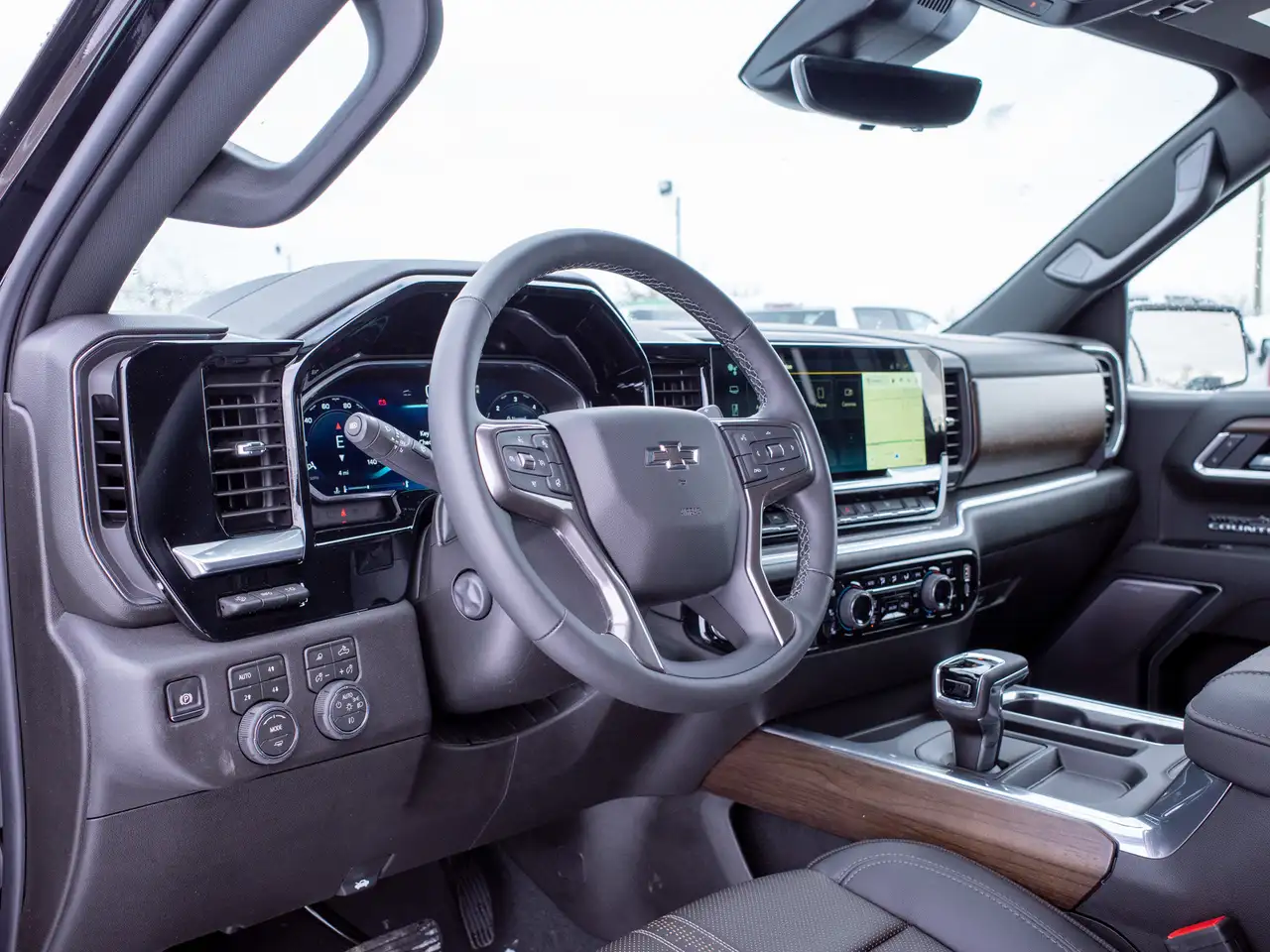 Chevrolet Silverado 1500 снимка Chevrolet Silverado 1500