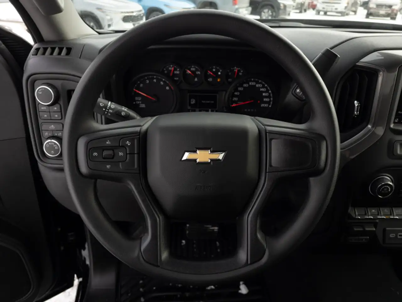 Chevrolet Silverado 1500 снимка Chevrolet Silverado 1500