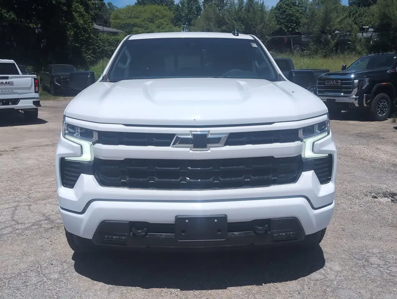 Chevrolet Silverado 1500 снимка Chevrolet Silverado 1500