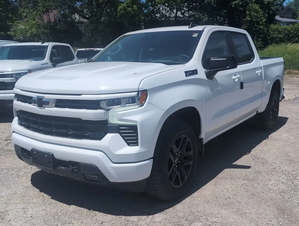 Chevrolet Silverado 1500 снимка Chevrolet Silverado 1500