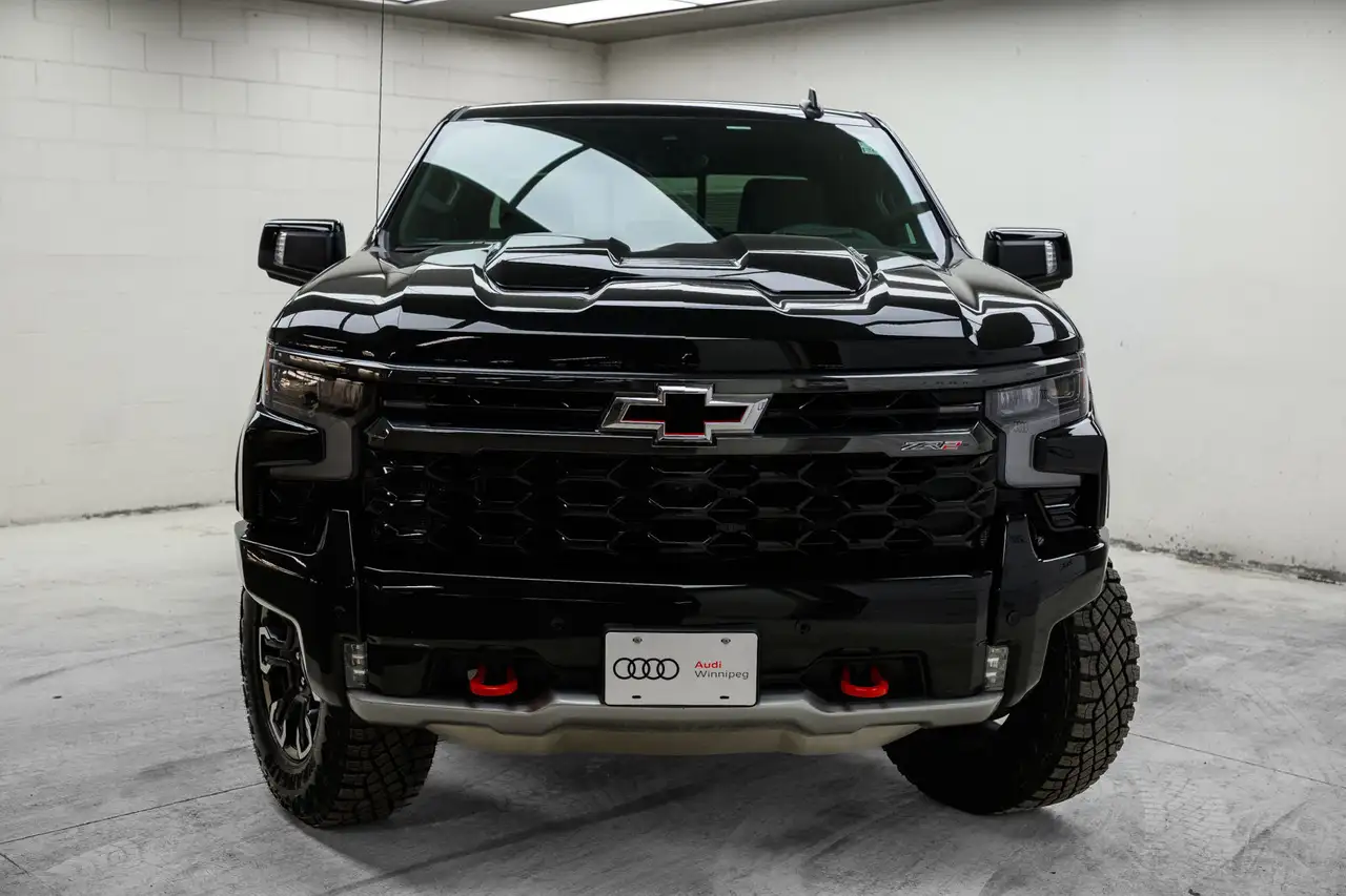Chevrolet Silverado 1500 снимка Chevrolet Silverado 1500