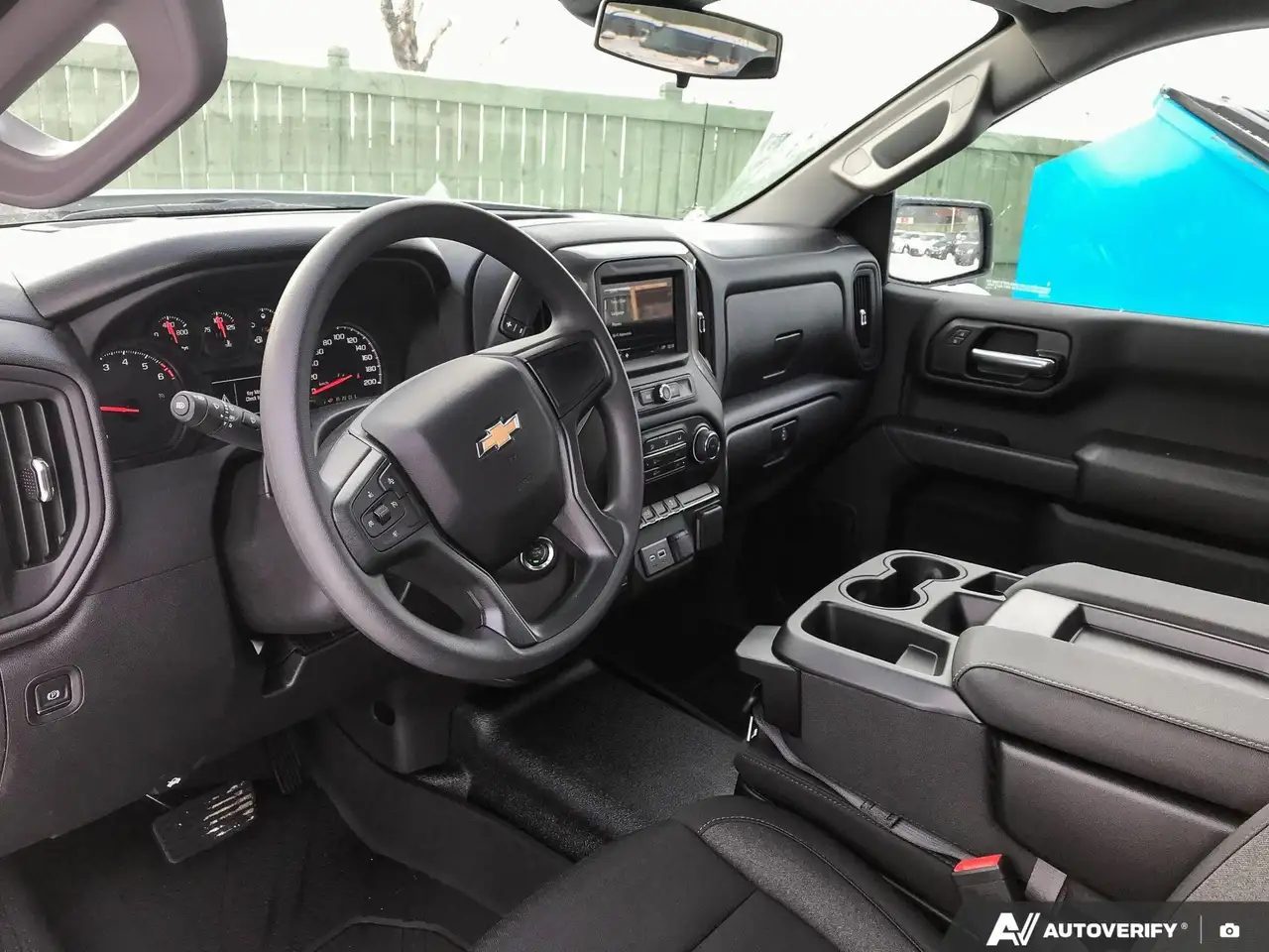 Chevrolet Silverado 1500 снимка Chevrolet Silverado 1500