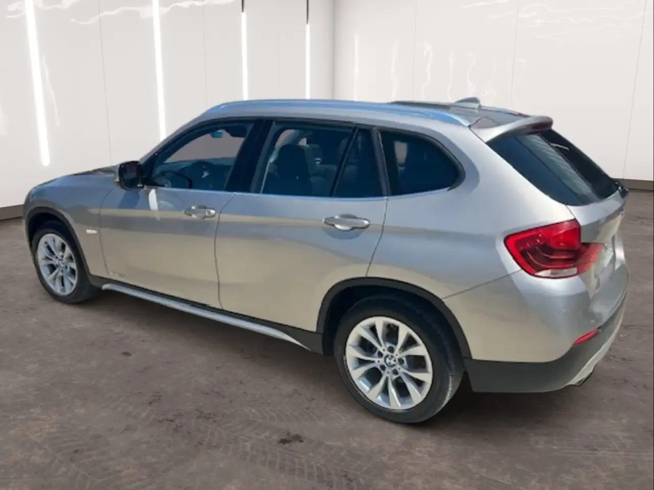 BMW X1 photo BMW X1