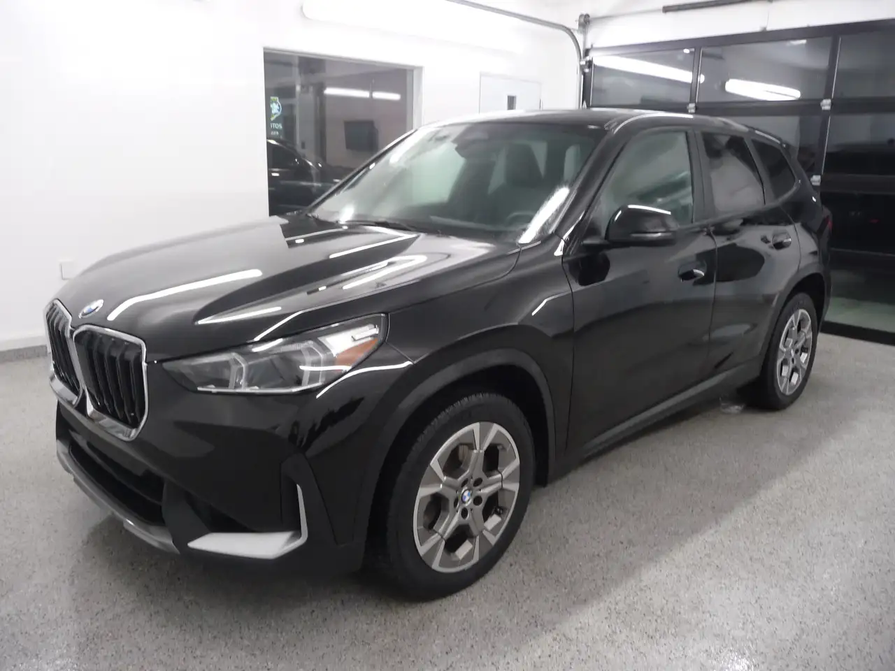 BMW X1 снимка BMW X1