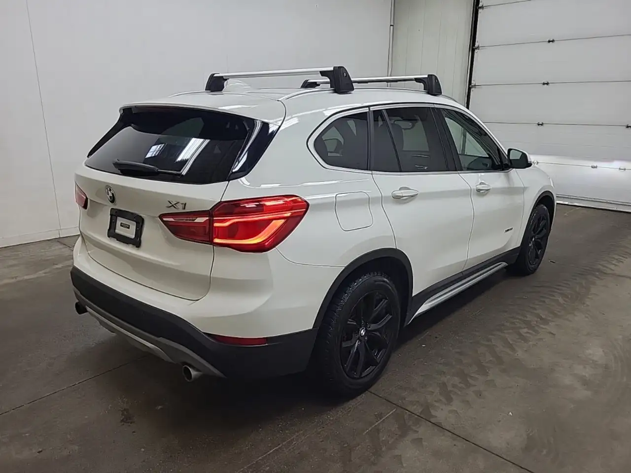 BMW X1 снимка BMW X1
