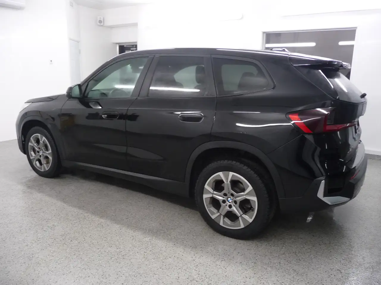 BMW X1 снимка BMW X1