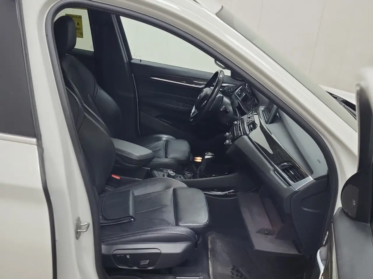 BMW X1 снимка BMW X1