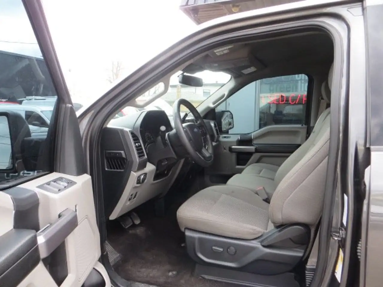 Ford F 150 снимка Ford F 150