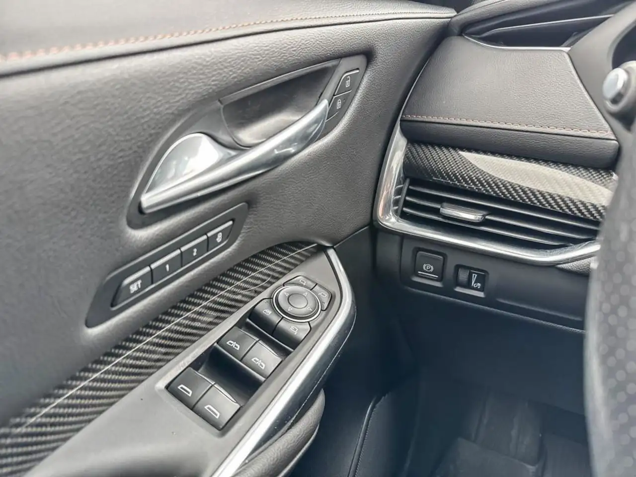 Cadillac XT4 fotografie Cadillac XT4