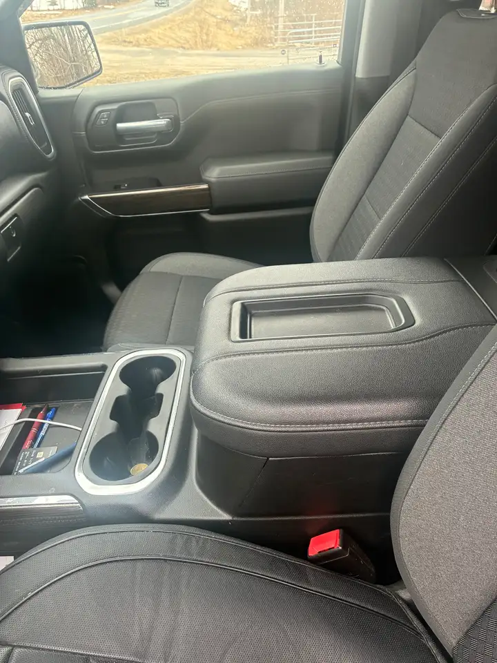 Chevrolet Silverado 1500 снимка Chevrolet Silverado 1500
