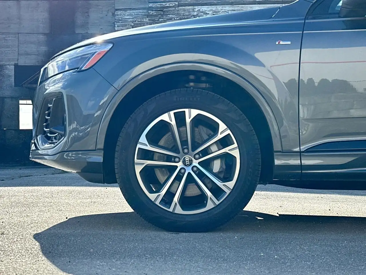Audi Q7 photo Audi Q7