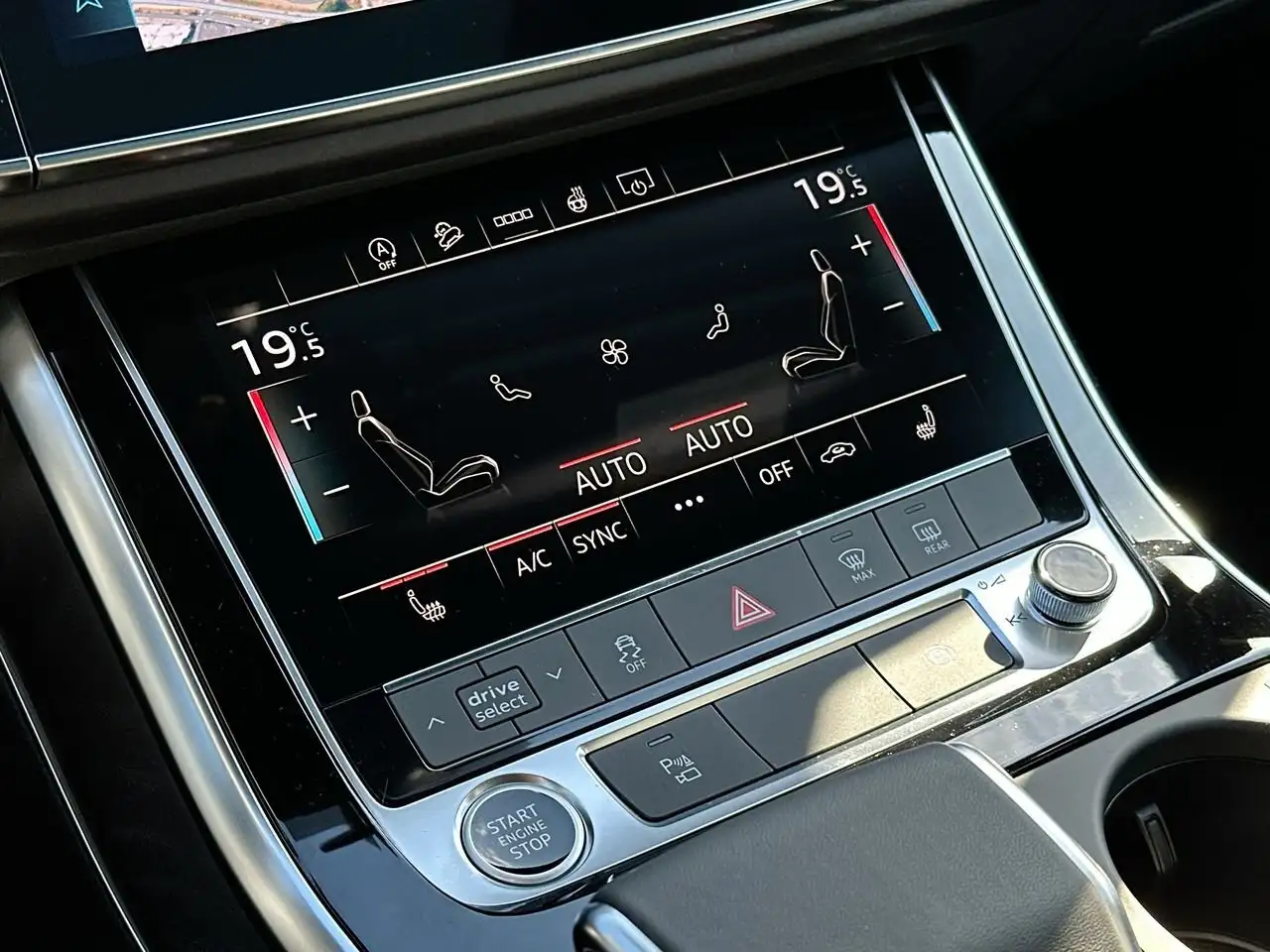 Audi Q7 photo Audi Q7