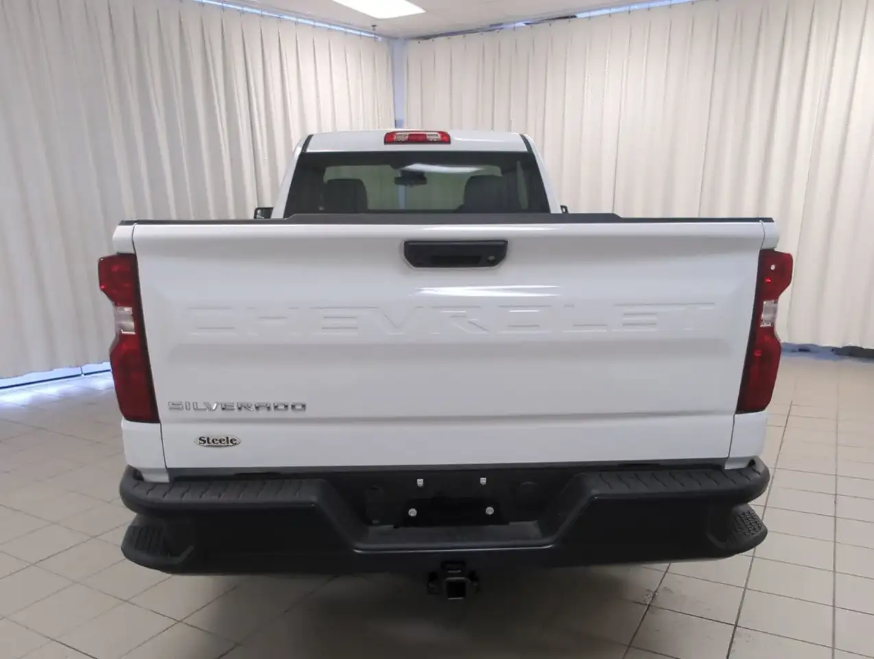 Chevrolet Silverado 1500 снимка Chevrolet Silverado 1500