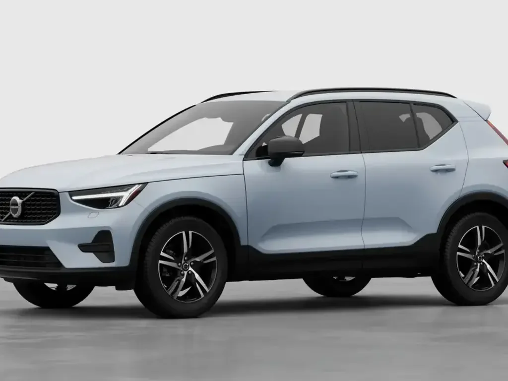 2026 Volvo XC40