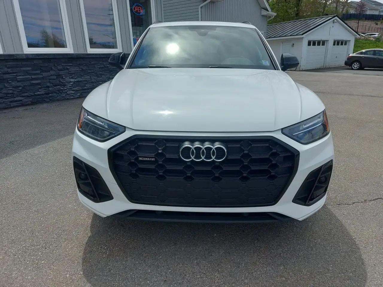 Audi Q5 снимка Audi Q5
