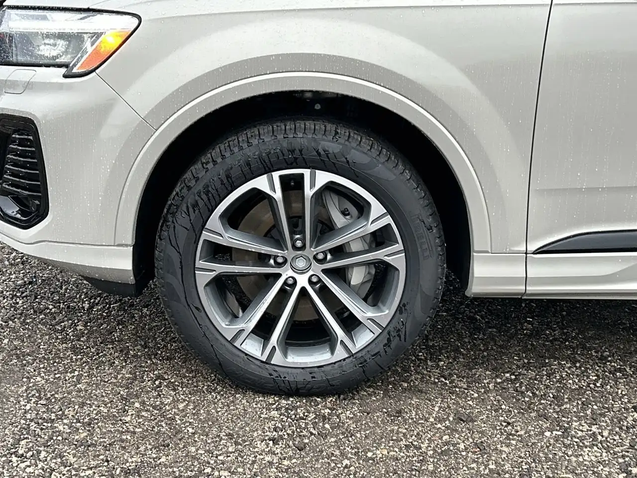 Audi Q7 снимка Audi Q7